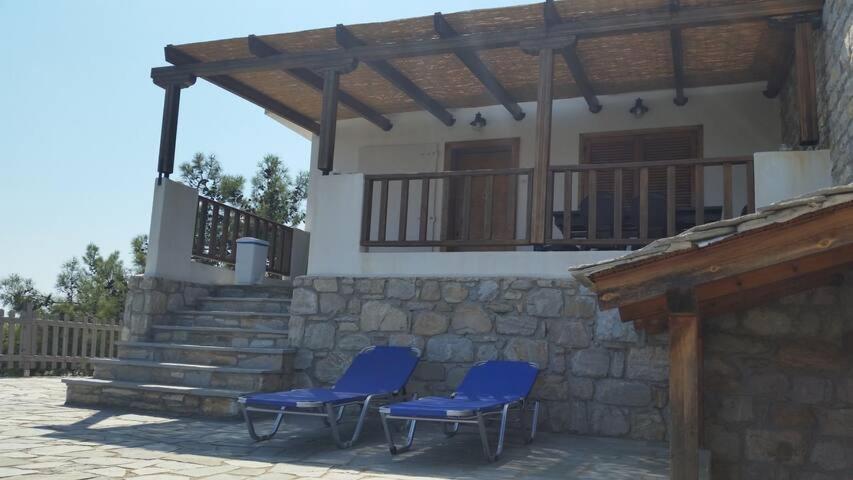 Aliki House Apartment Екстериор снимка
